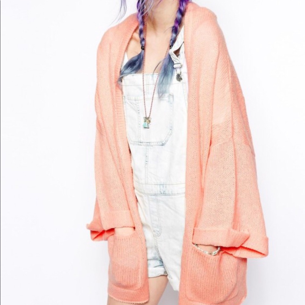 WILDFOX 'MIRRORED DEER' SLOUCH CARDI IN APRICOT
